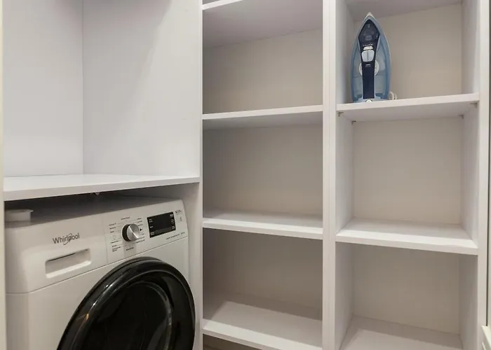 Shevchenko St.,new Building Leópolis